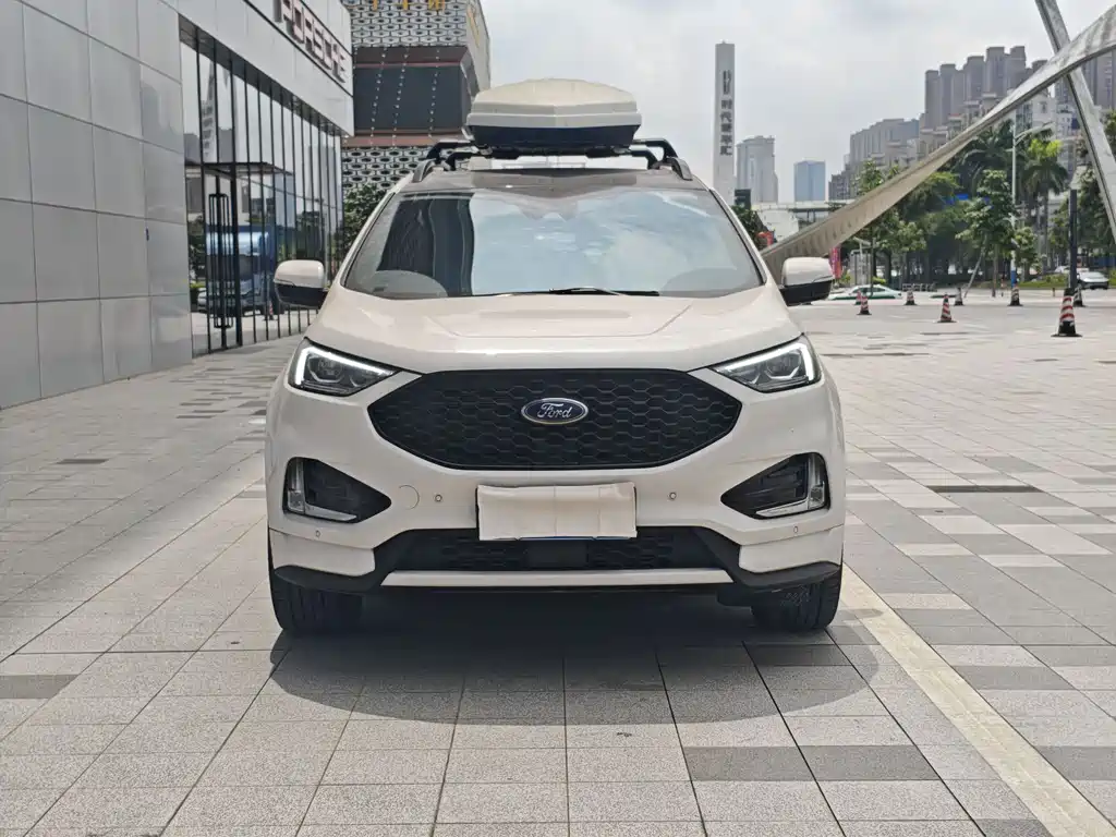 Ford Edge 2019 — фото 2
