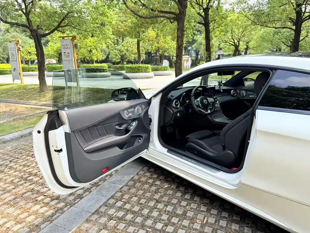 Mercedes-Benz C-Class 2023 — фото 18
