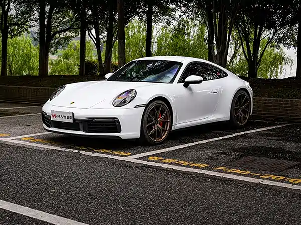 Porsche 911 2020