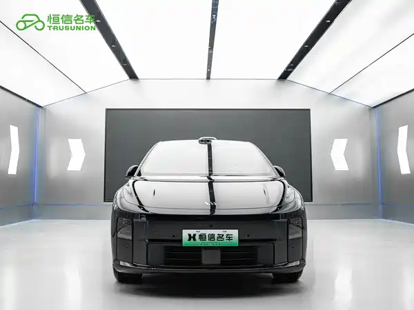 Li Auto i6 2025