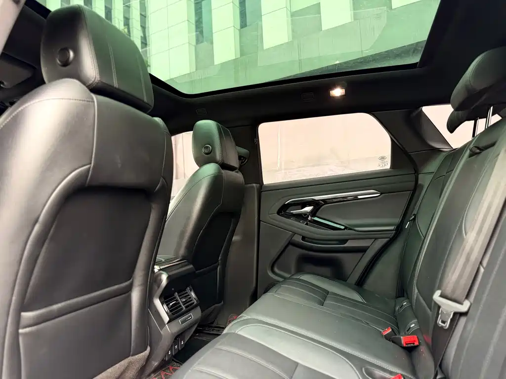 Land Rover Evoque 2020 — фото 6