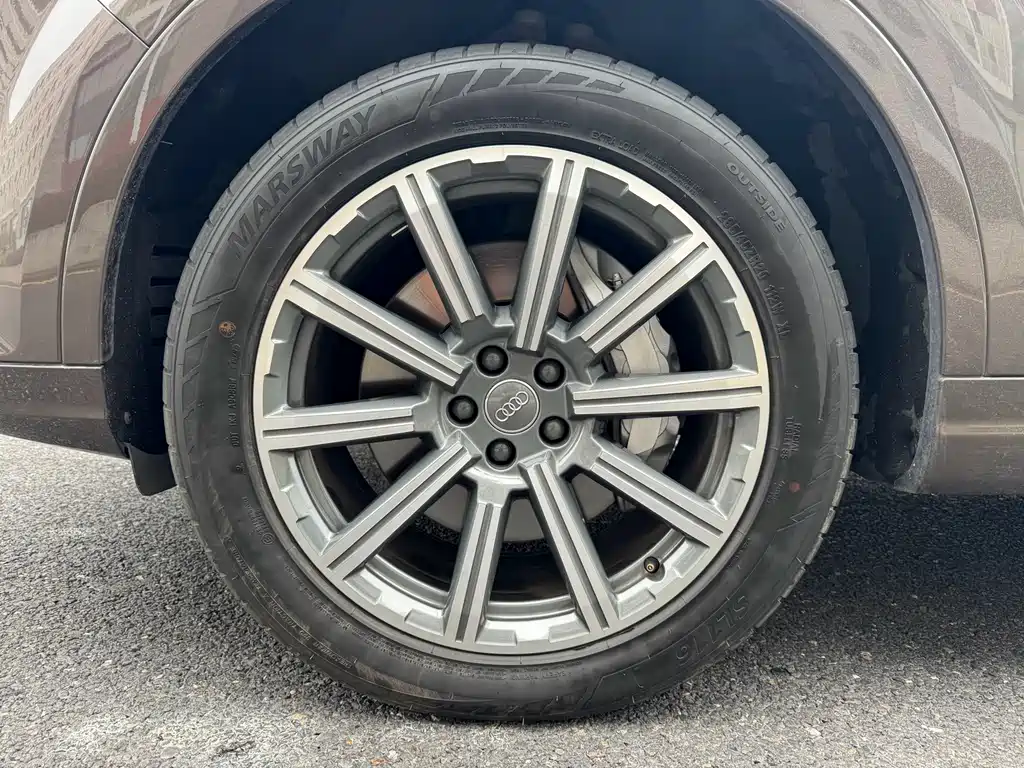 Audi Q7 2018 — фото 4