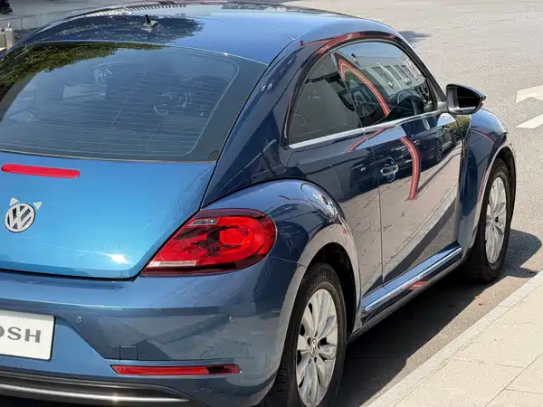Volkswagen Beetle 2015