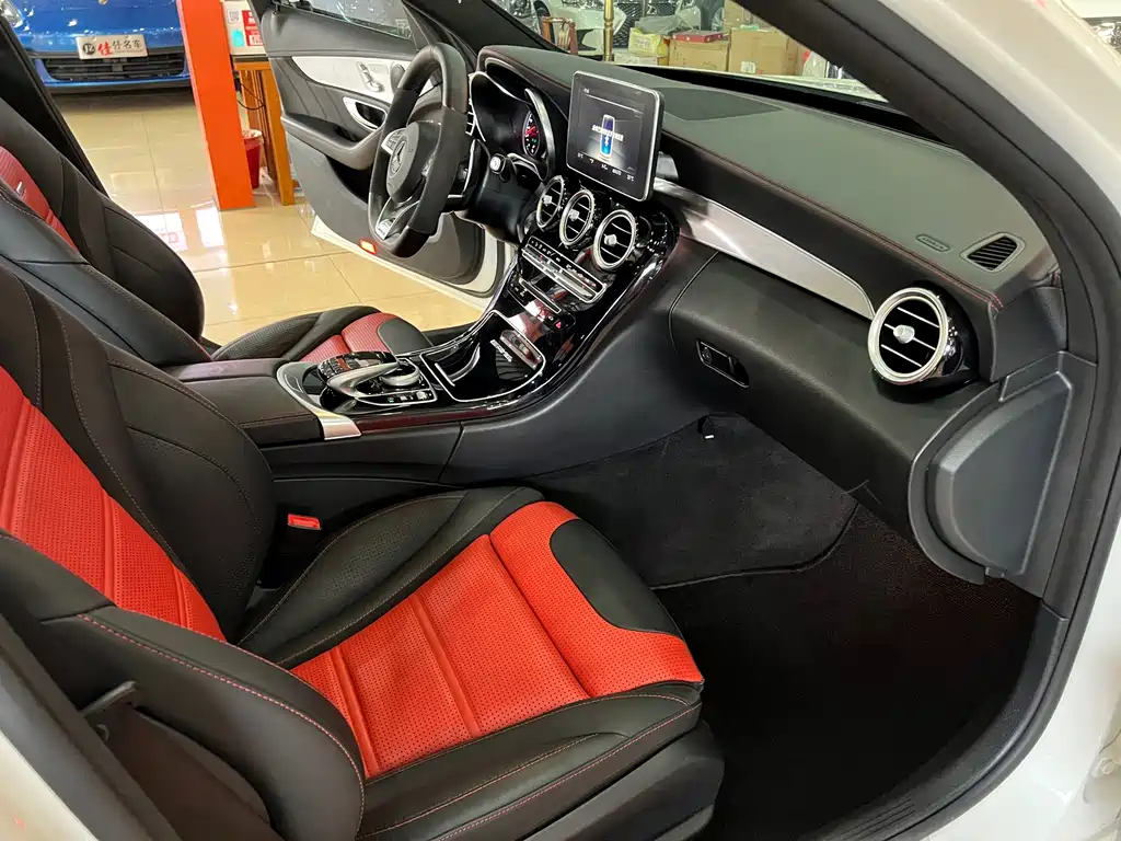 Mercedes-Benz C-Class AMG 2019 — фото 12