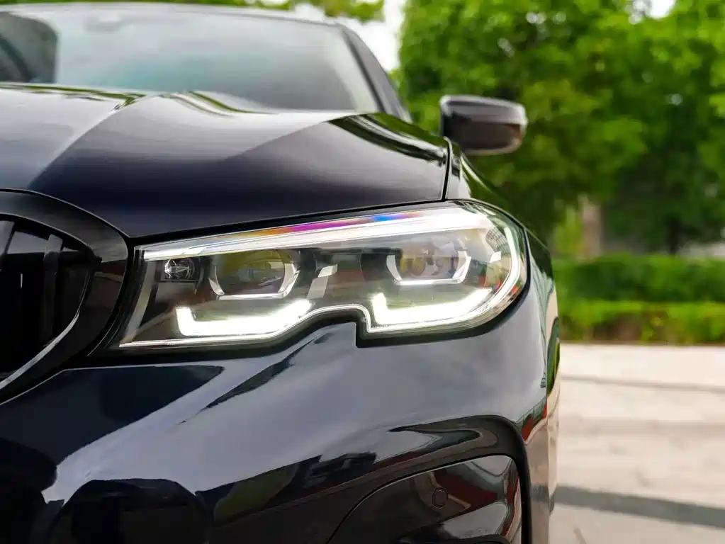 BMW 3 Series 2021