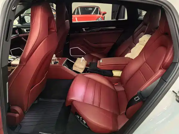 Porsche Panamera 2019