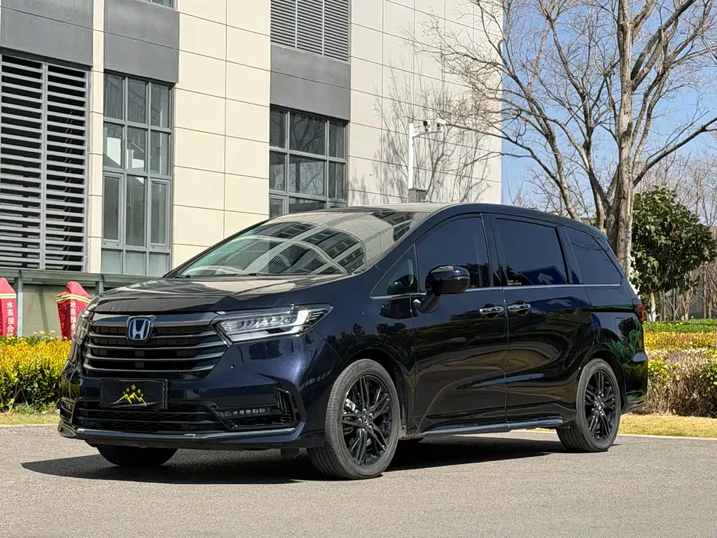Honda Odyssey 2023 — фото 1