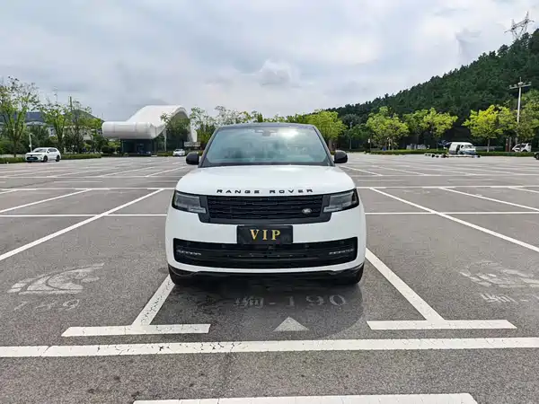 Land Rover Range Rover 2024