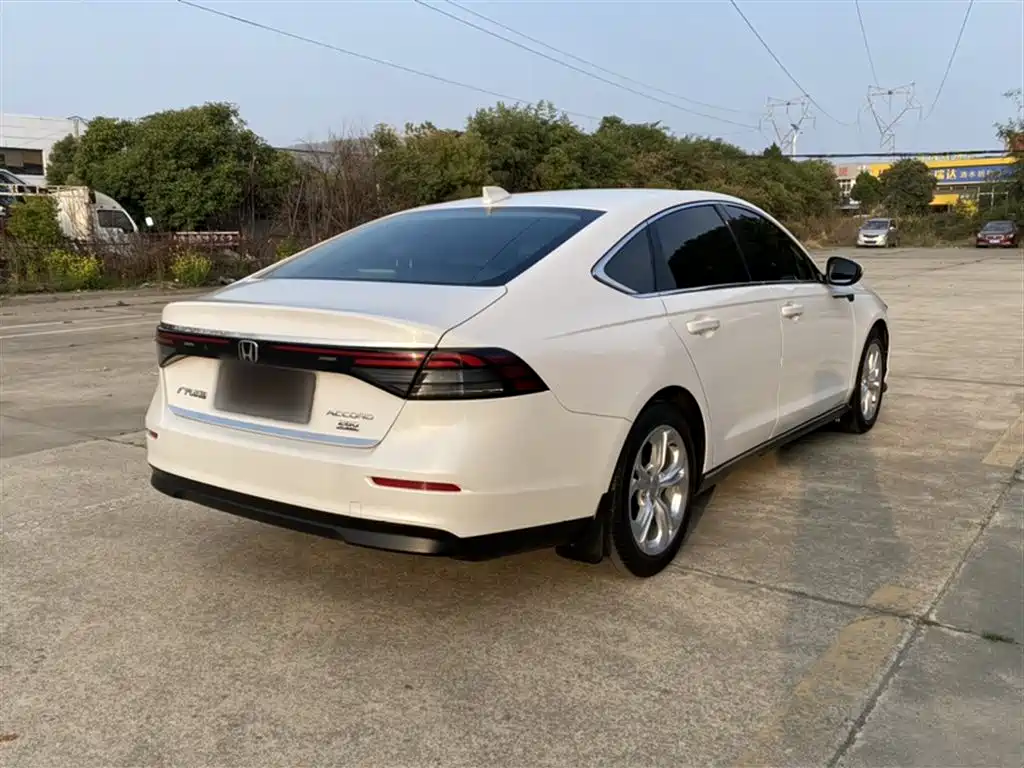 Honda Accord 2024 — фото 13