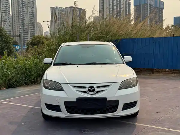 Mazda 3 2012