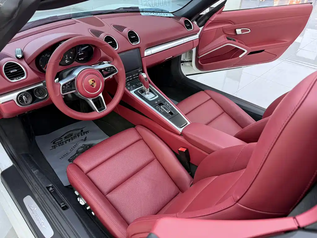 Porsche 718 2020 — фото 11