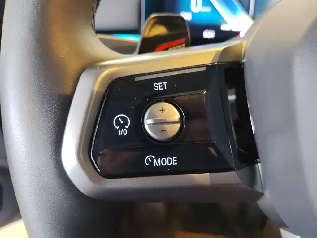 BMW i5 2025 — фото 14