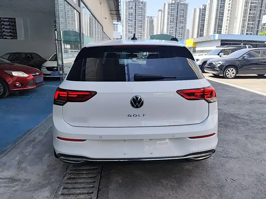 Volkswagen Golf 2022