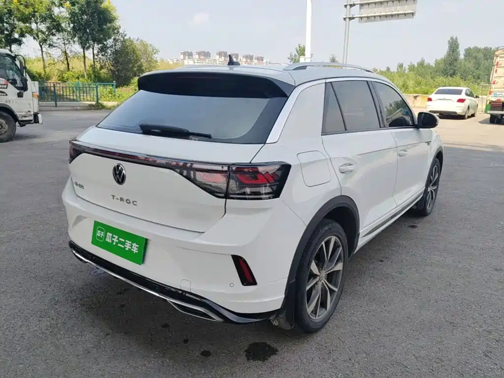 Volkswagen T-Roc 2024