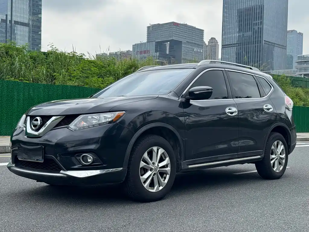 Nissan X-Trail 2015 — фото 1
