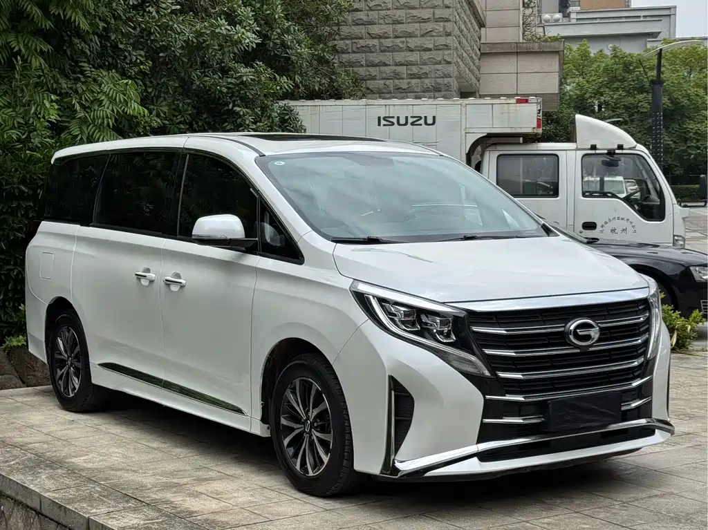 GAC Motor Trumpchi M8 2023 — фото 3