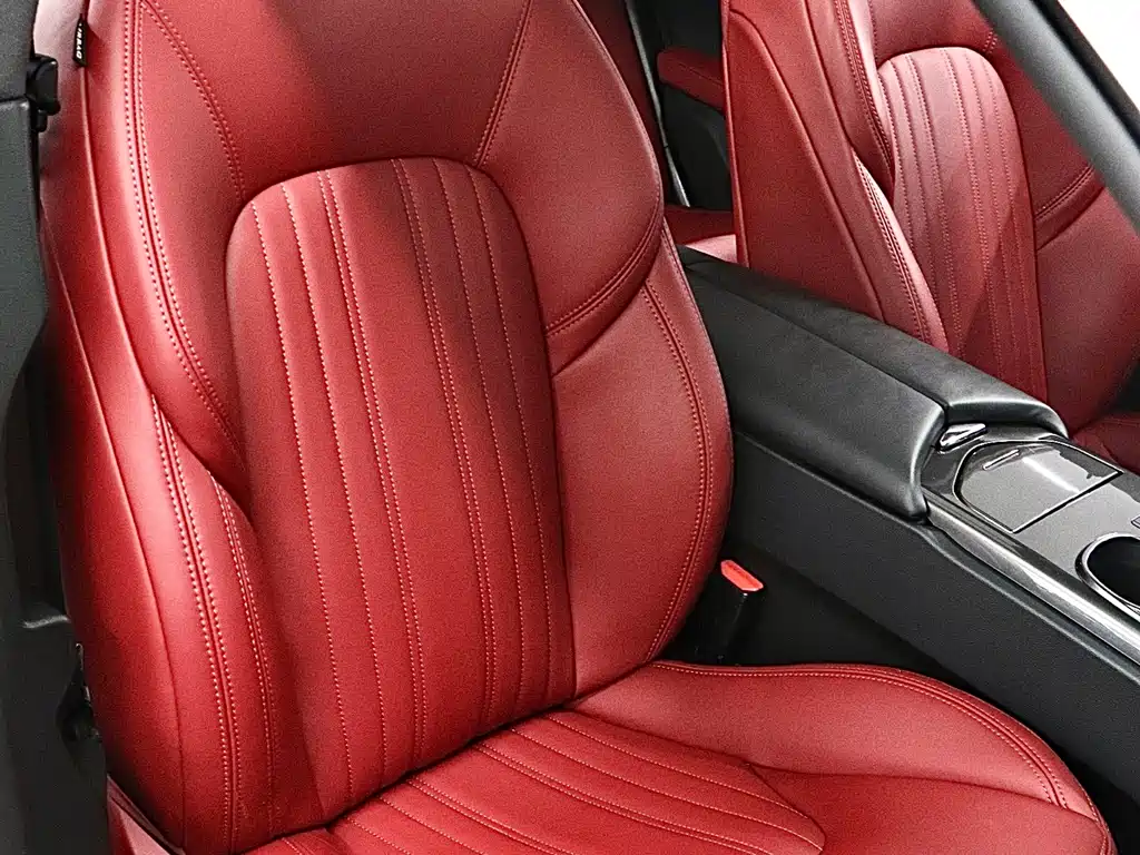 Maserati Ghibli 2022 — фото 16