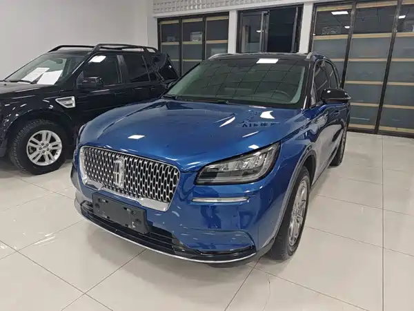 Lincoln Corsair 2021