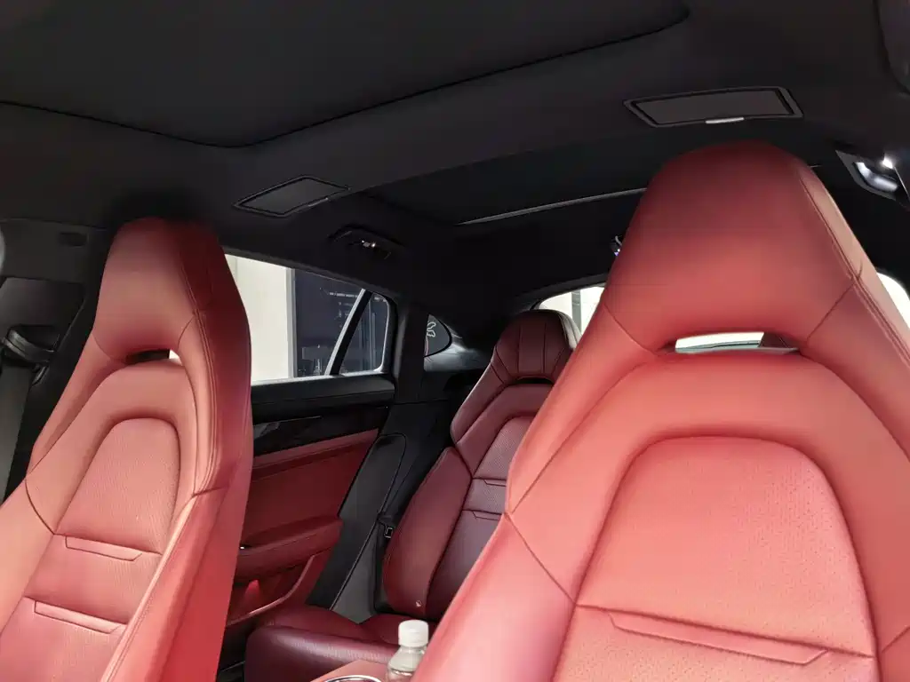 Porsche Panamera 2019 — фото 17