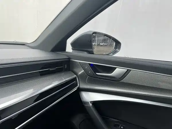 Audi A6L 2020