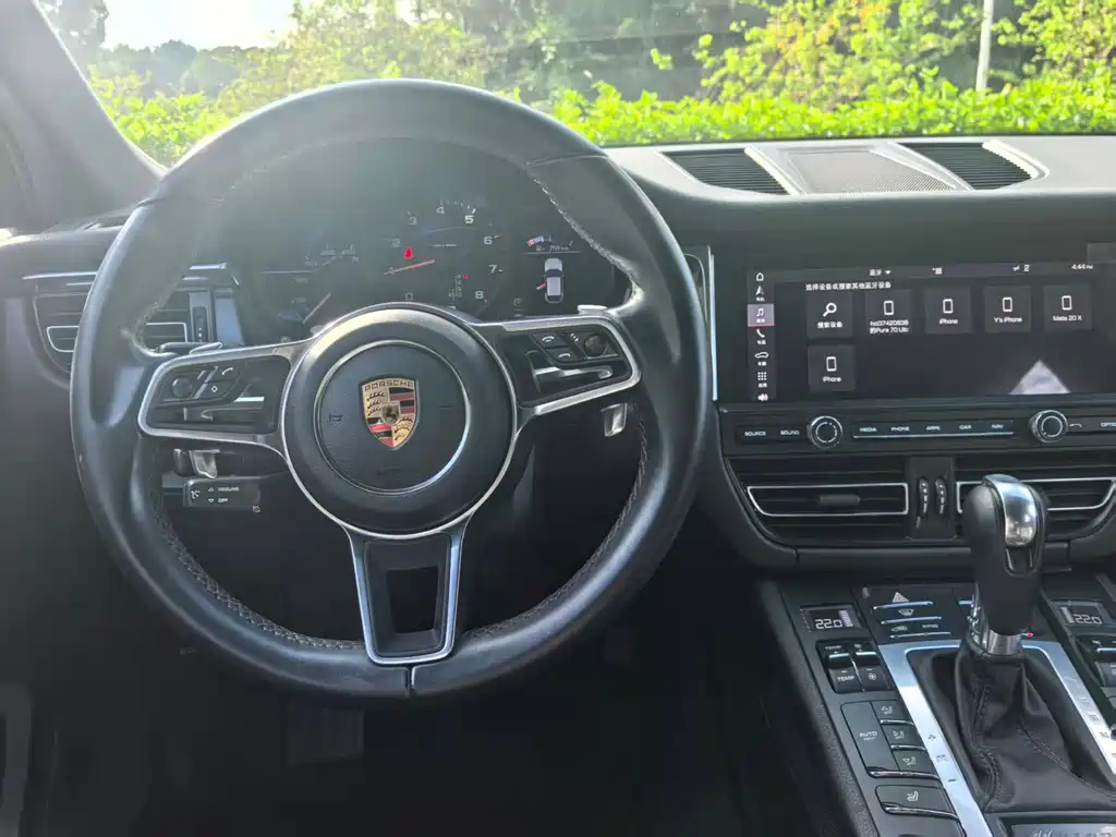 Porsche Macan 2019 — фото 6