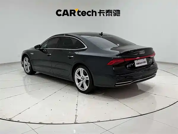 Audi A7L 2022