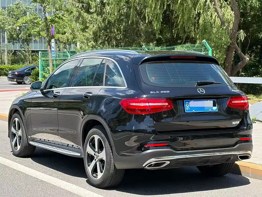 Mercedes-Benz GLC 2018 — фото 15