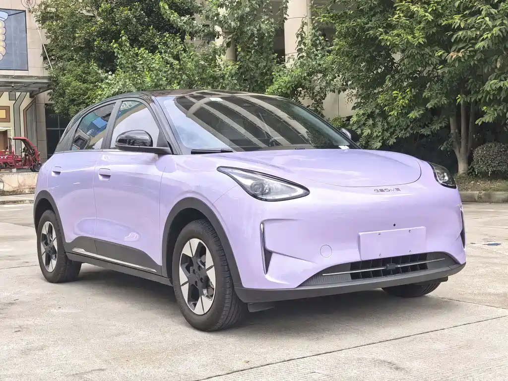 Geely Galaxy Starwish 2025 — фото 2