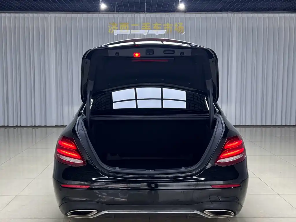 Mercedes-Benz E-Class 2018 — фото 6