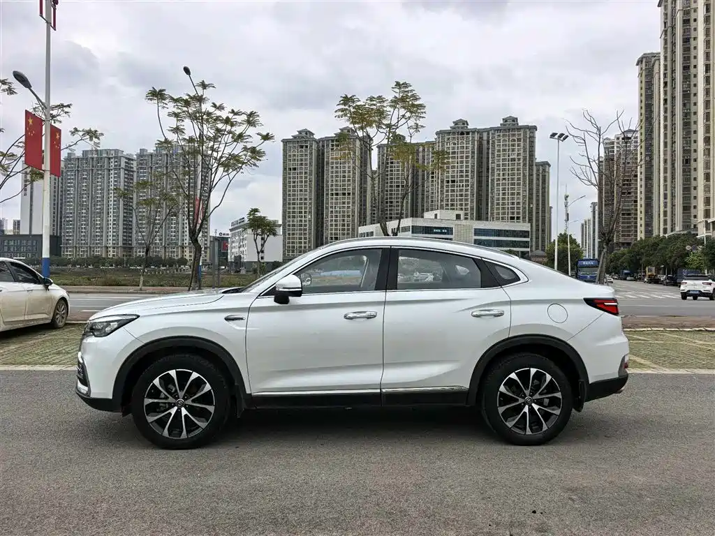 Changan CS85 COUPE 2020 — фото 6