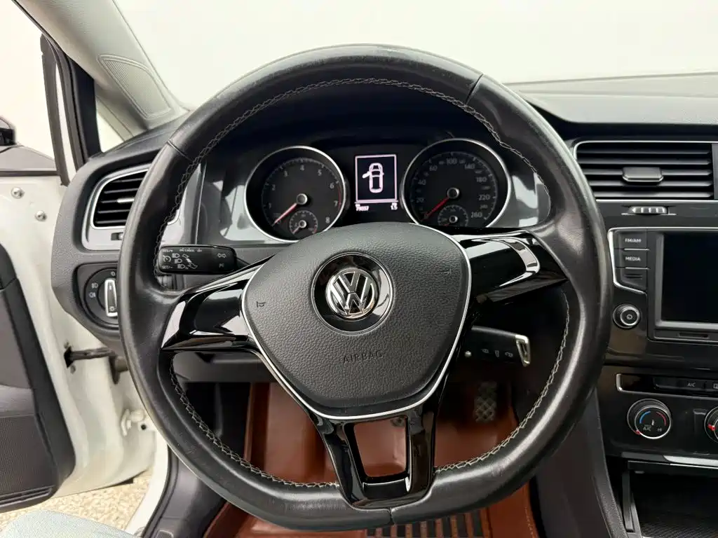Volkswagen Golf 2017