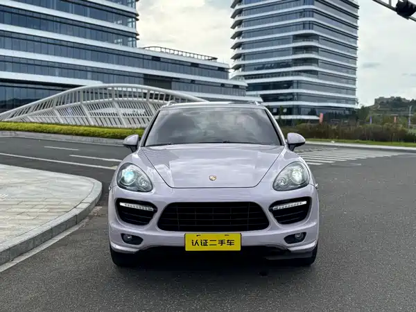 Porsche Cayenne 2012