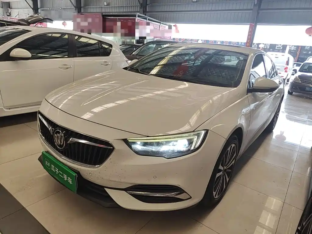 Buick Regal 2018 — фото 2