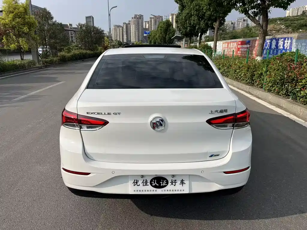 Buick Excelle 2022 — фото 11