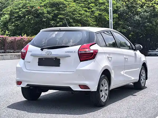 Toyota Yaris L 2019