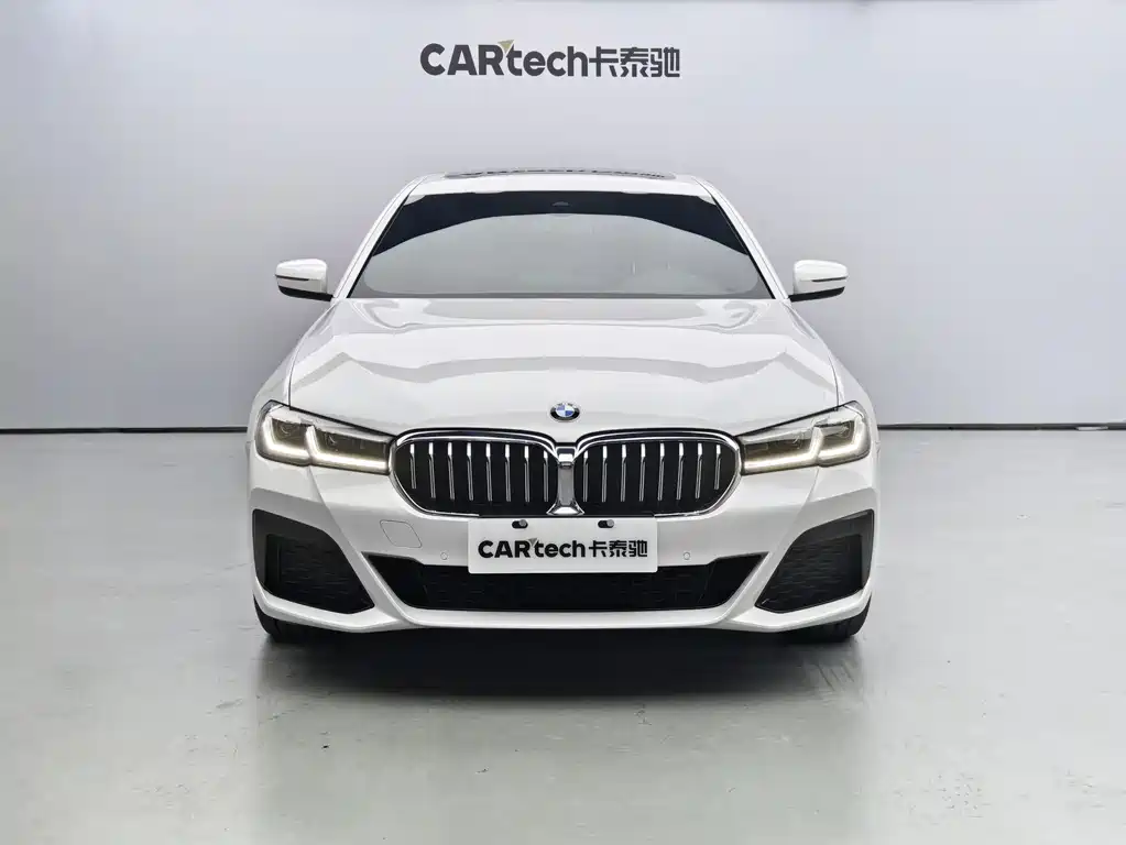 BMW 5 Series 2023