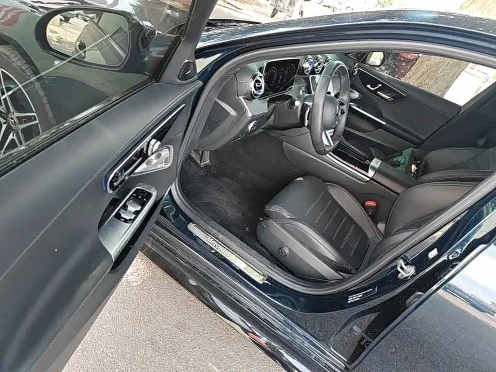 Mercedes-Benz C-Class 2022 — фото 16