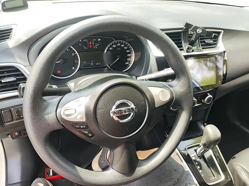 Nissan Sylphy 2020 — фото 11