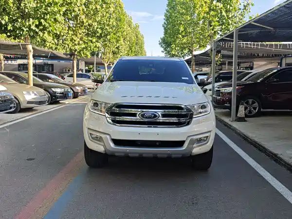 Ford Everest 2016