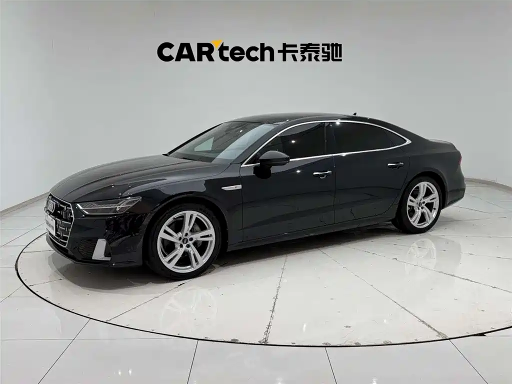 Audi A7L 2022 — фото 1