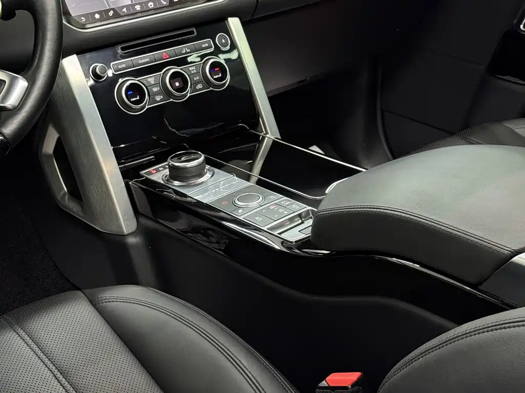 Land Rover Range Rover 2018 — фото 21
