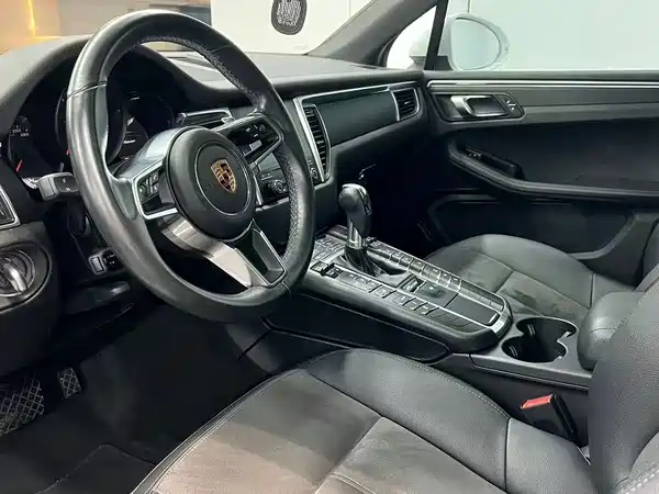 Porsche Macan 2018