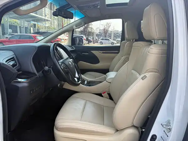 Toyota Alphard 2018