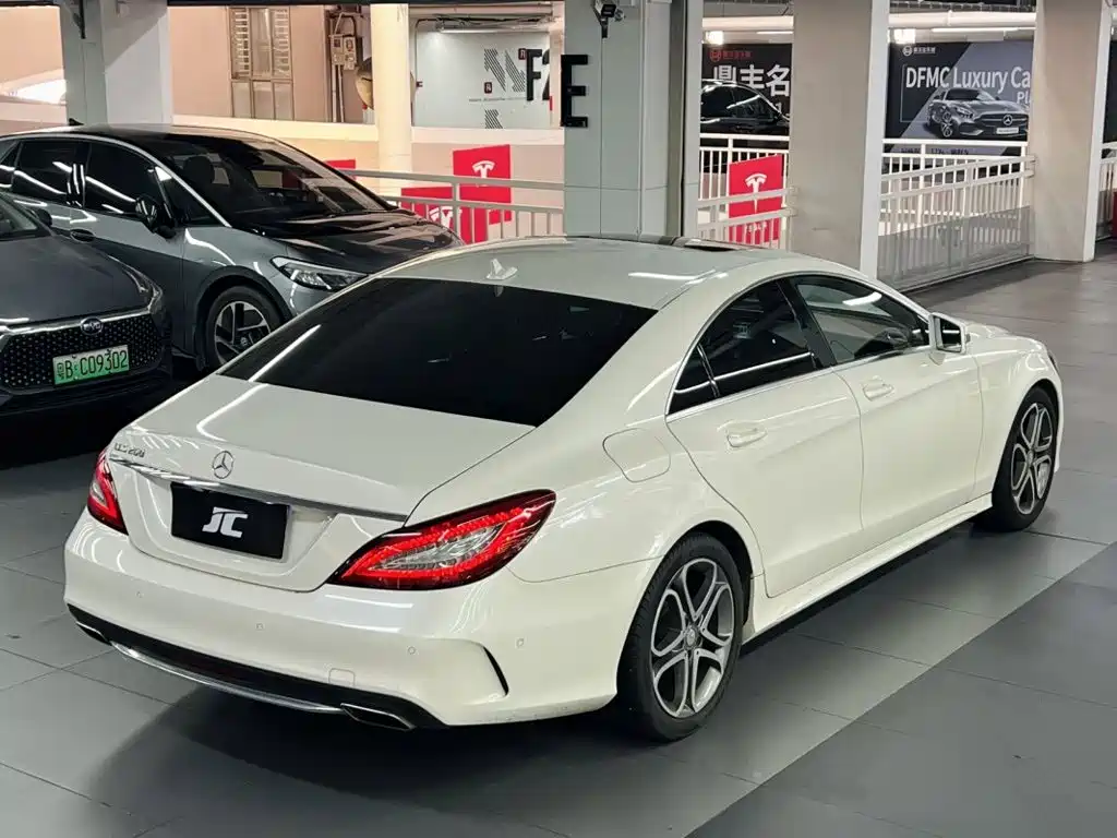 Mercedes-Benz CLS 2017 — фото 3