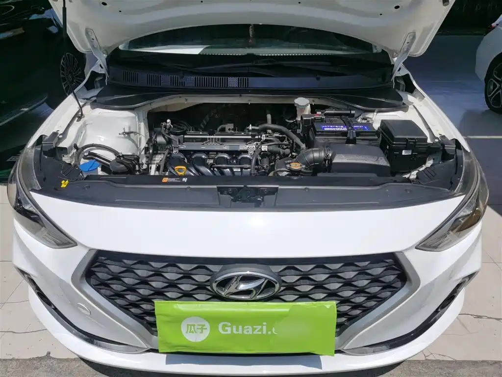 Hyundai Elantra 2020 — фото 20