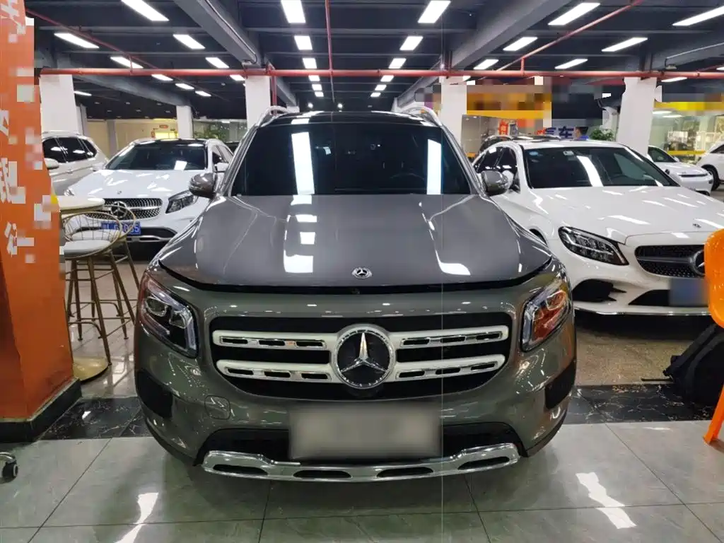 Mercedes-Benz GLB 2023 — фото 3