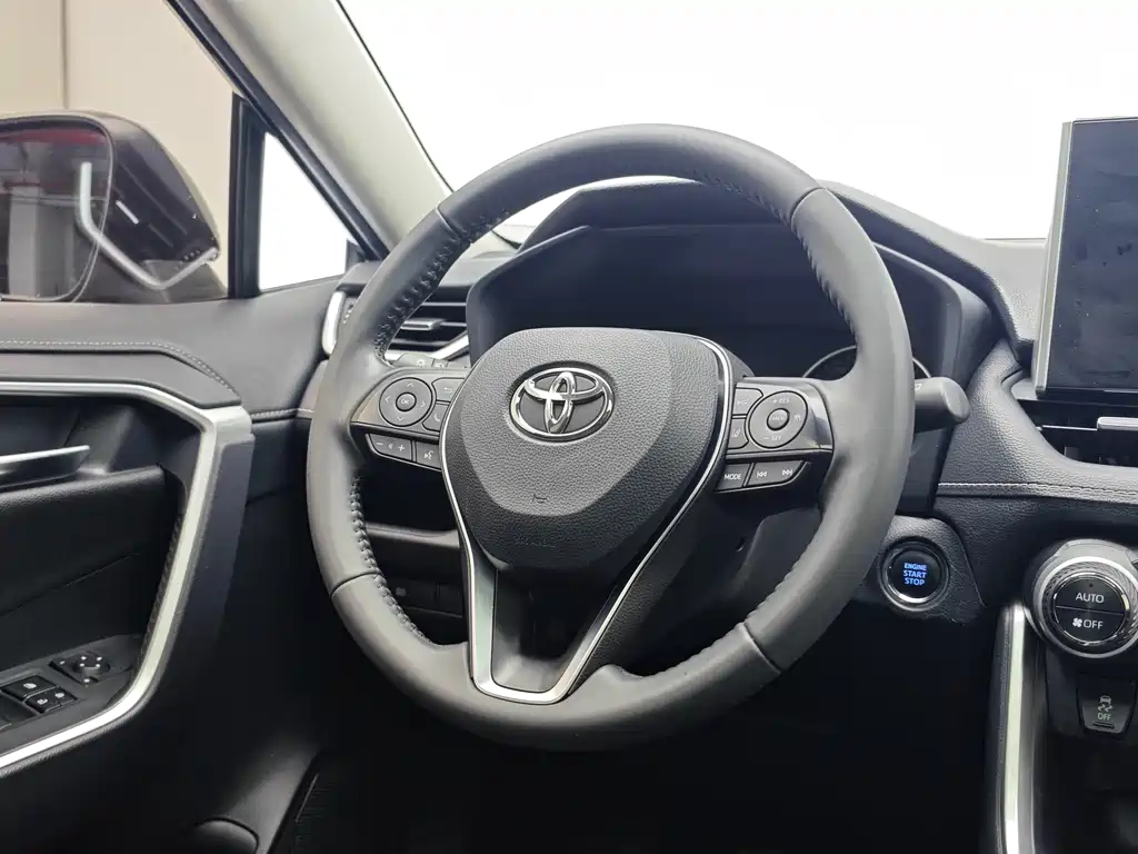 Toyota Wildlander 2021 — фото 17