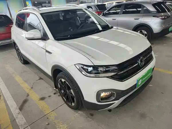 Volkswagen Tacqua 2020