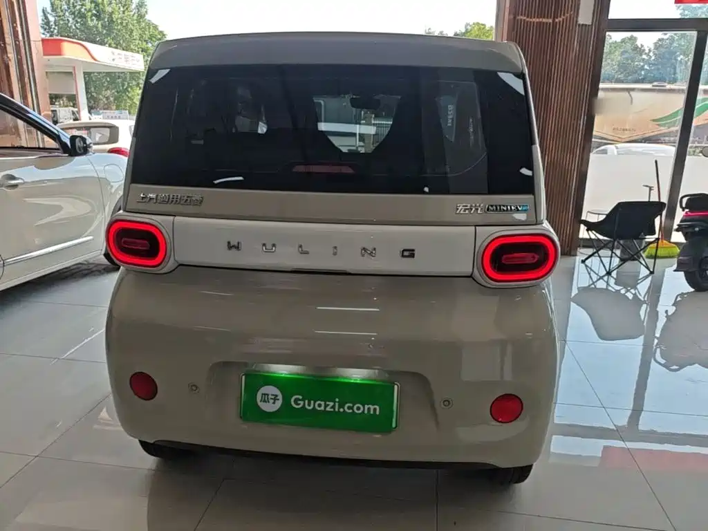 Wuling Hongguang MINIEV 2025
