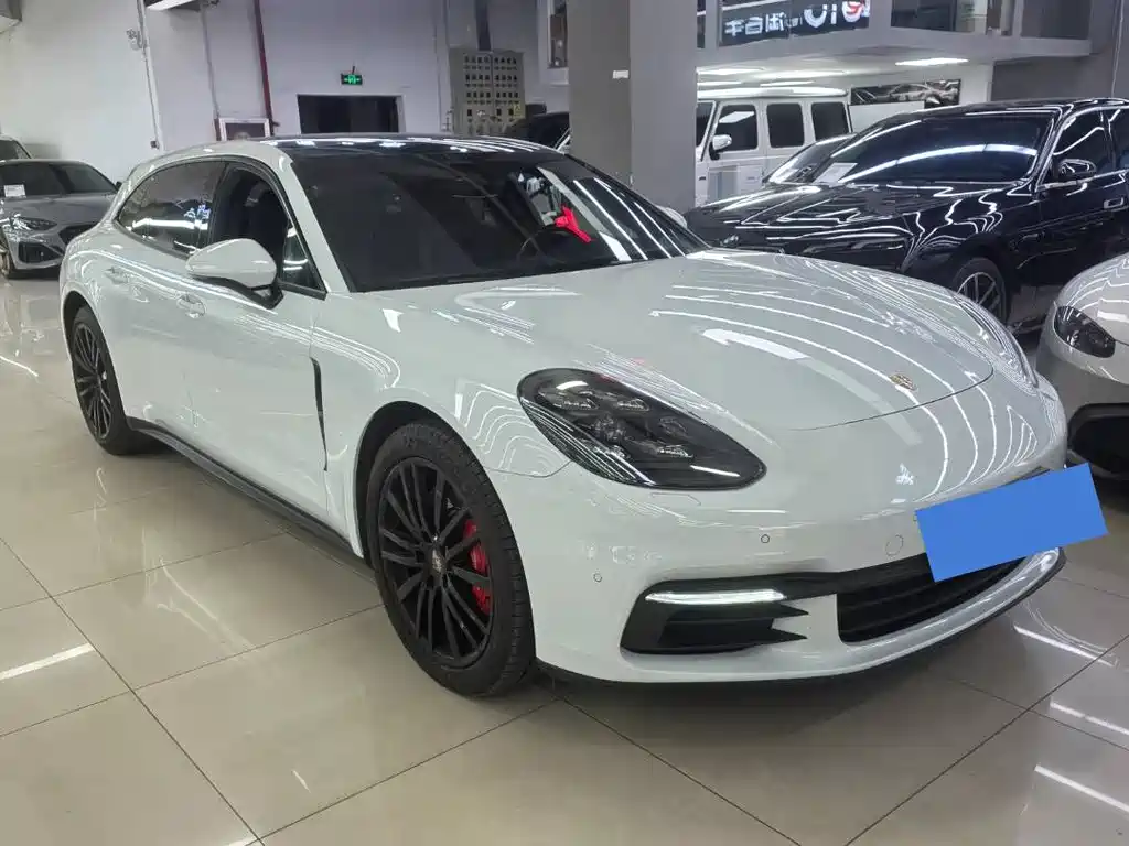 Porsche Panamera 2018 — фото 2